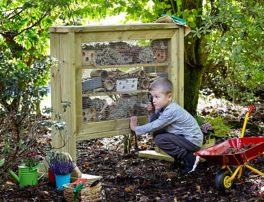 Millhouse Early Years Mini Beast Hotel