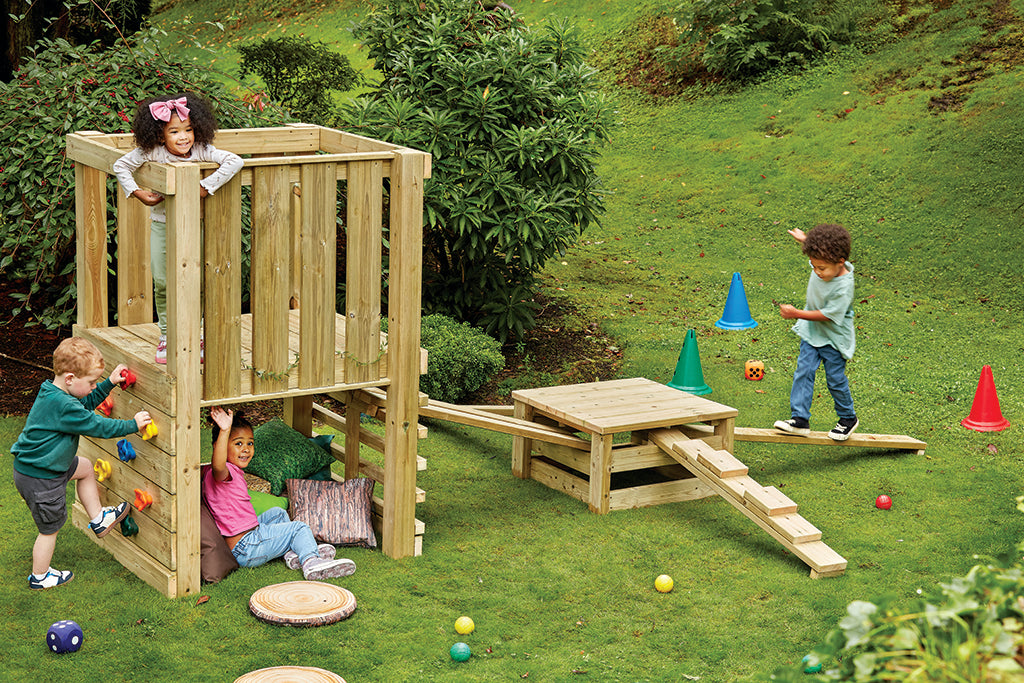 Millhouse Early Years Adventure Climbing Lookout